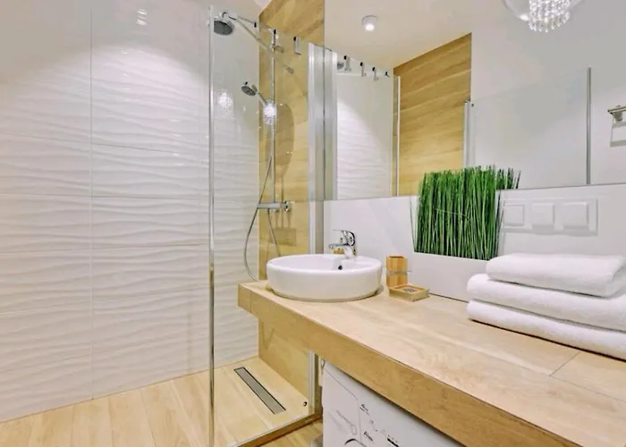 śródmieście Tartaczna 42 *